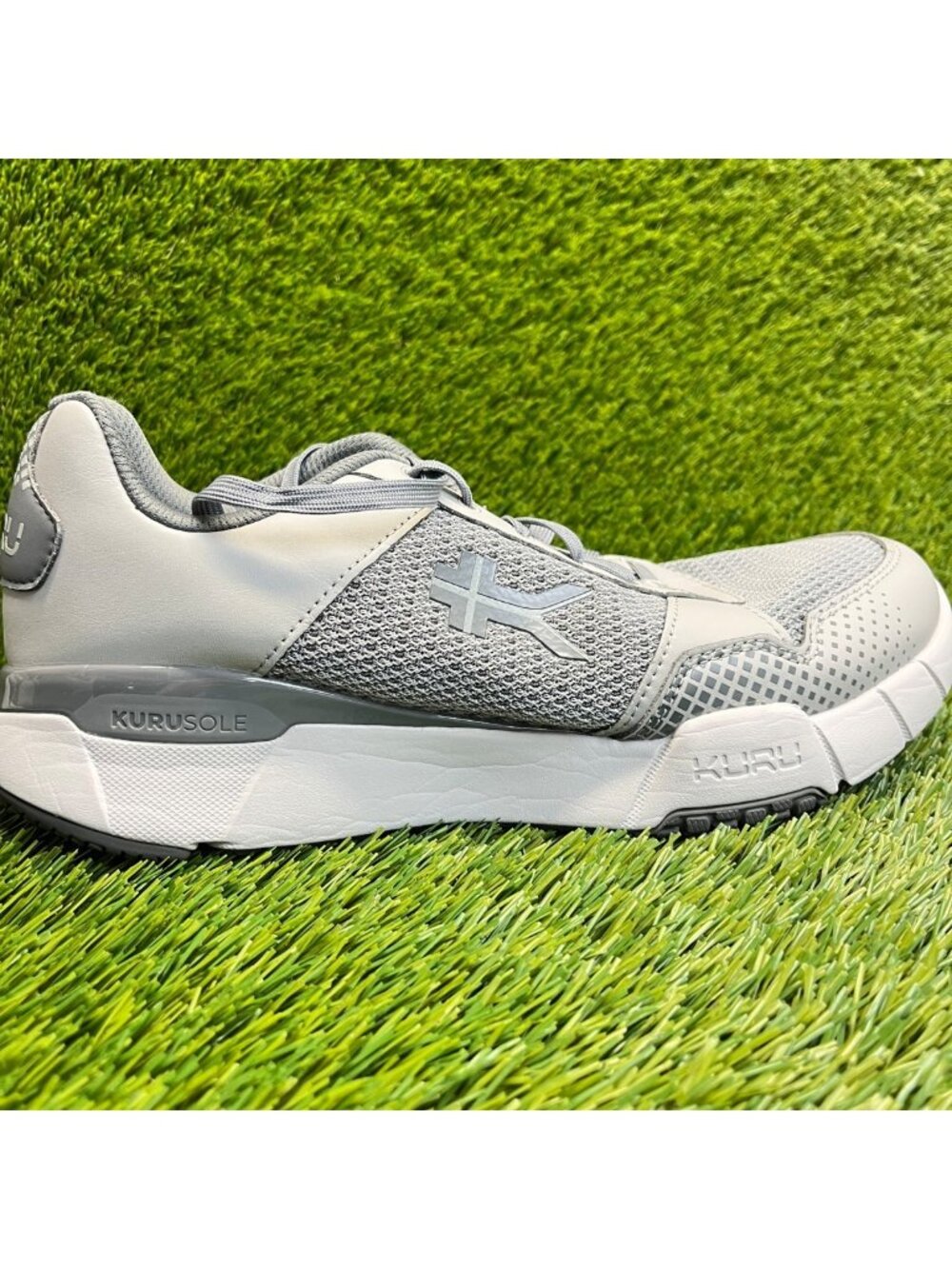 Kuru Quantum 2.0 Mens Size 10E Gray Athletic Running Walking Shoes Sneakers